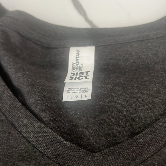 New District Very Important Tee “it’s ok not to be ok” t-shirt size Large - Picture 2 of 3